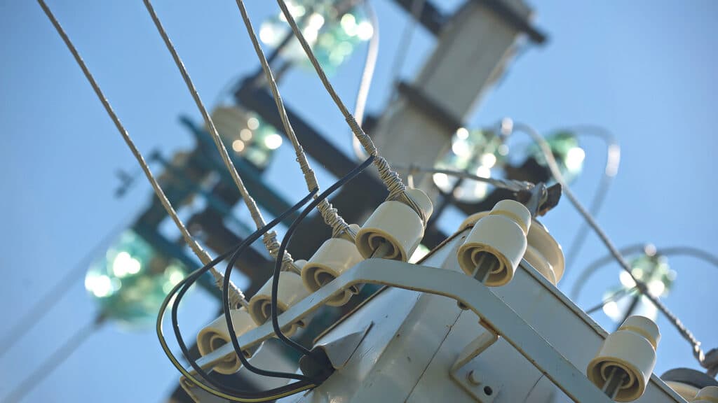 Казахстанцы увеличили потребление электроэнергии на фоне жары - ТЭЦ страны не могут покрыть спрос / shutterstock, бильд-редактор: Серикжан Ковланбаев