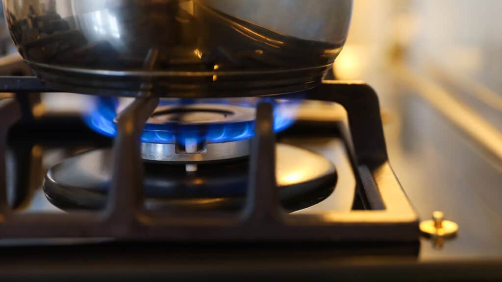 Тарифы на газ взлетят на 33% с 1 июля: власти назвали причину