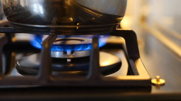 Тарифы на газ взлетят на 33% с 1 июля: власти назвали причину