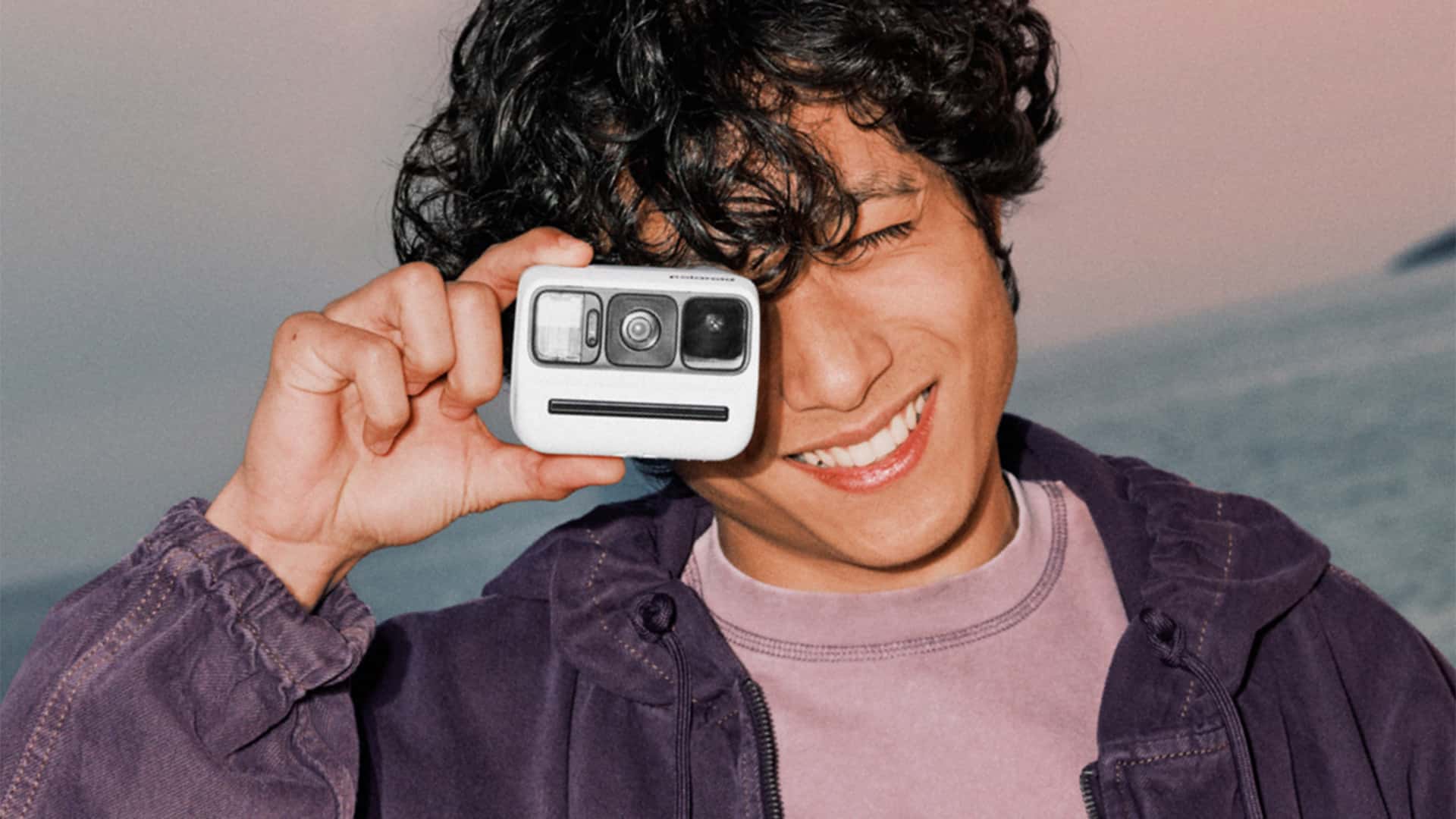 Polaroid выпустила самую маленькую моментальную камеру в мире