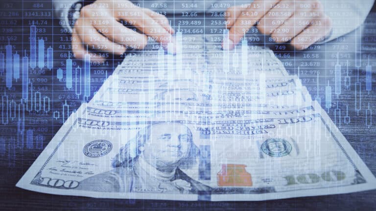 Казахстанцам рассказали, как накопить капитал даже со $100