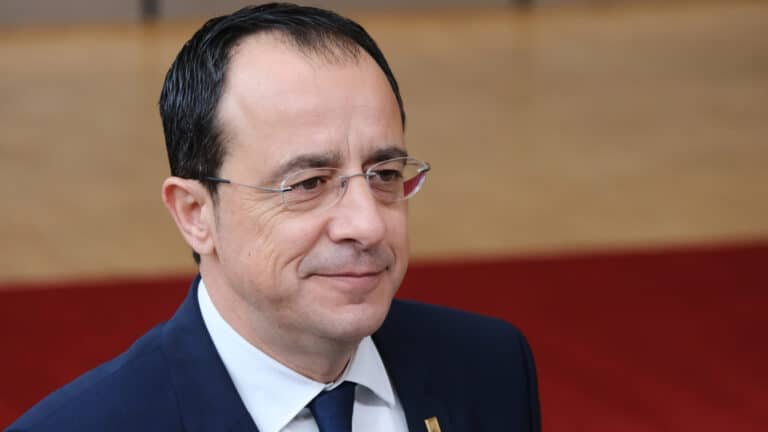 Президент Кипра впервые прибыл в Казахстан: как его встретил Токаев