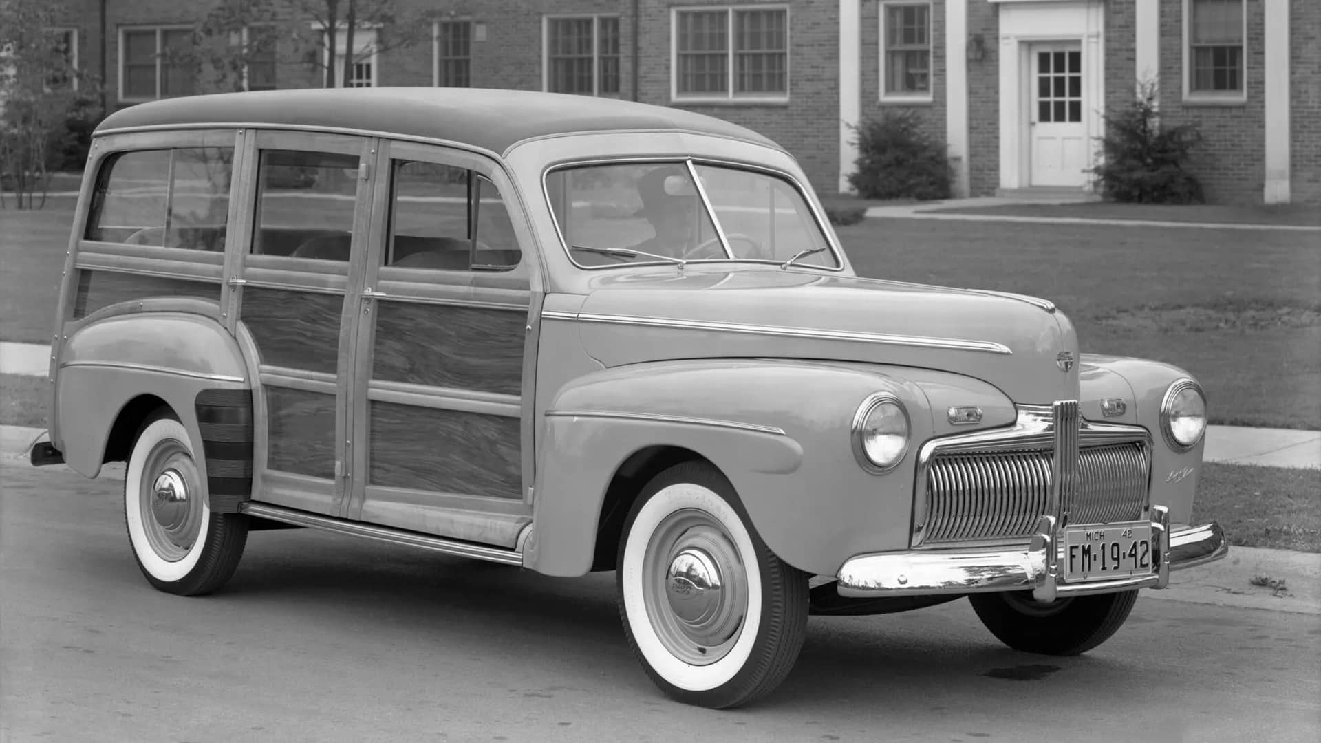 Ford Super Deluxe Woody