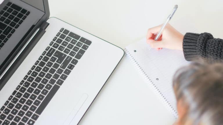 Japanese startup tracks student writing to detect AI use