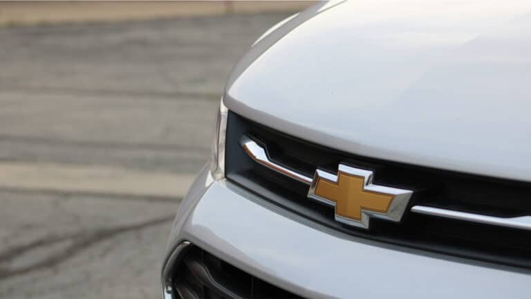 Chevrolet продолжает доминировать в Узбекистане, а BYD уже обогнал Kia