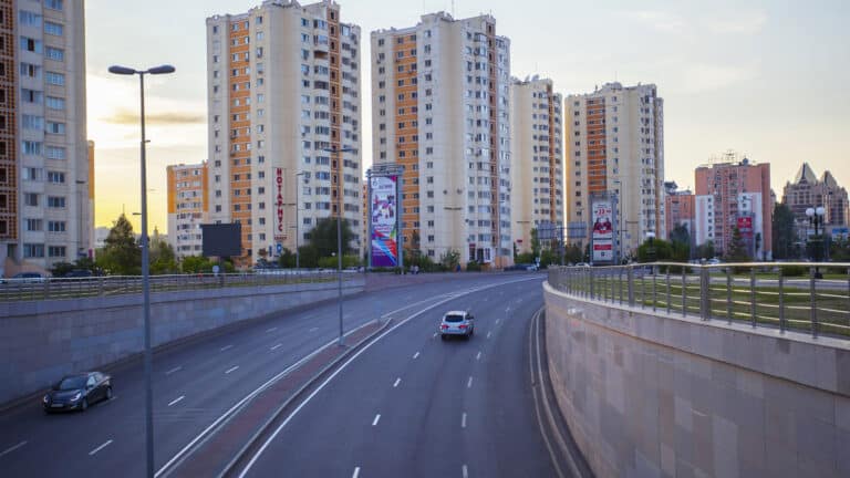 В Астане на девять дней перекроют движение до проспекта Республики