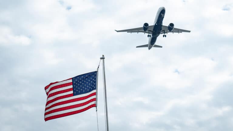 Авиация США поможет Казахстану предсказывать паводки по снегу