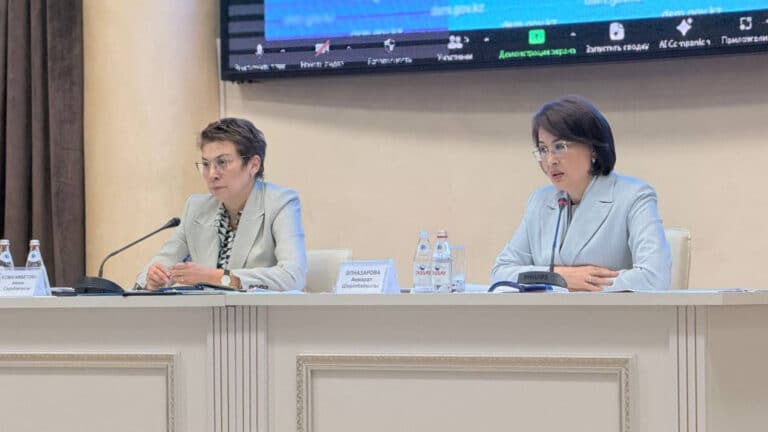 Три смерти за 4 месяца: Альназарова подвергла критике работу жамбылских врачей