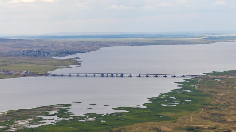 Где находится самый длинный мост Казахстана