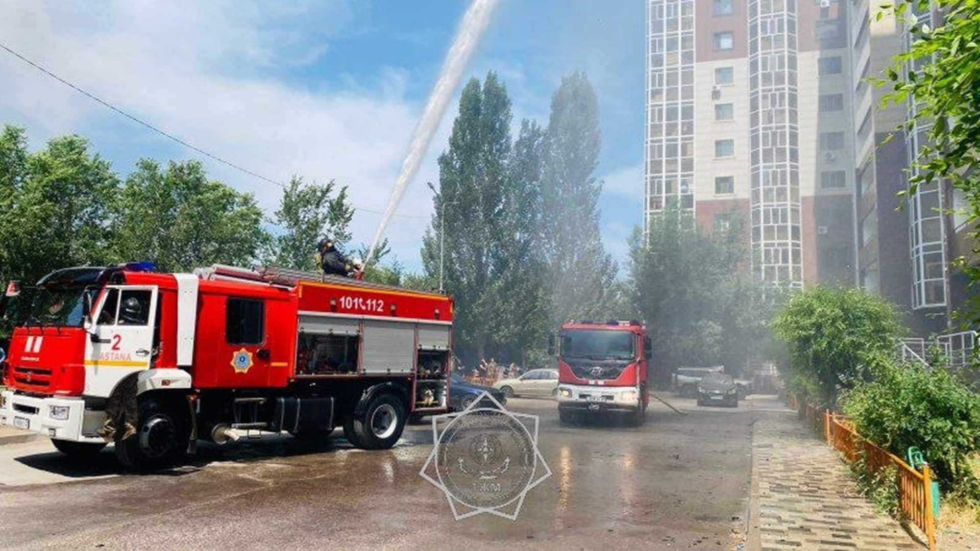 Астана қаласында 13 қабатты тұрғын үй өртенді