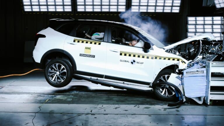Провал в краш-тестах: Haval Jolion получил две звезды за безопасность