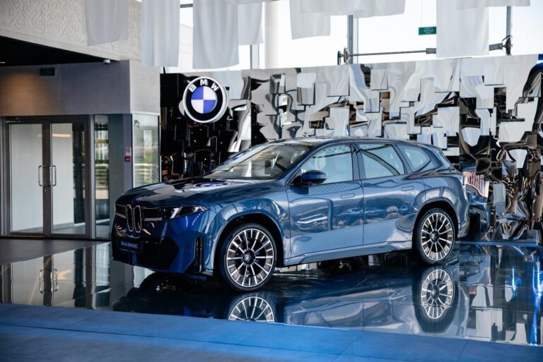 Қазақстанда жаңа BMW iX3 ресми таныстырылымы өтті
