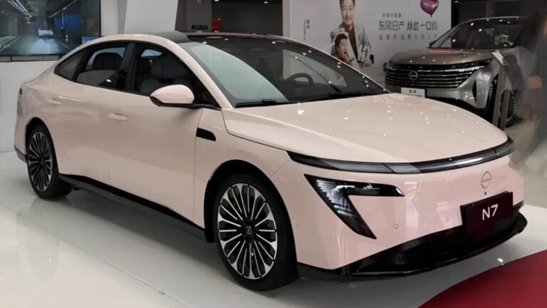 Nissan Primera вернулся спустя почти 20 лет в виде китайского электрокара
