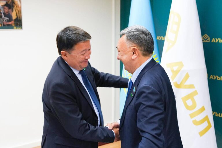 Ауыл партиясының съезінде төраға ауысты