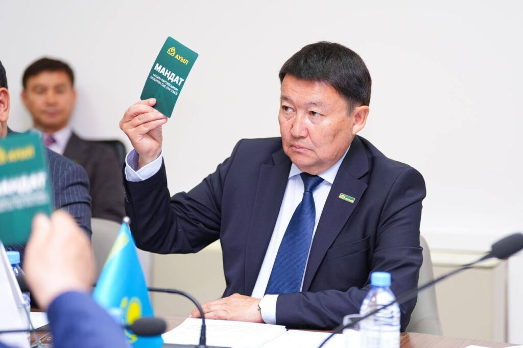 Кайрат Айтуганов стал новым председателем партии «Ауыл»