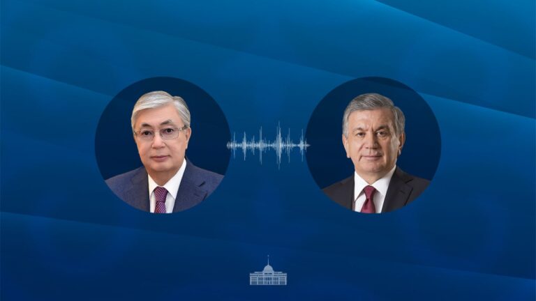 Тоқаев пен Мирзиёев Бұқарадағы келіссөздер туралы әңгімелесті