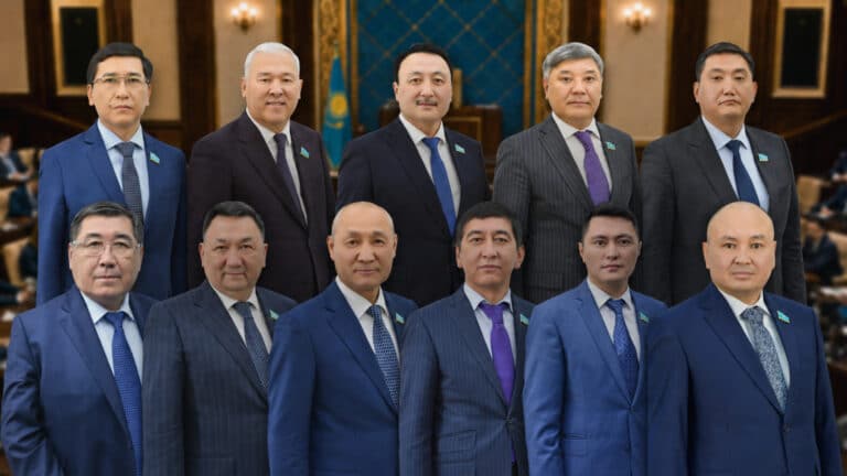 Мәжілістегі депуттартдан кім белсенді, кім үнсіз