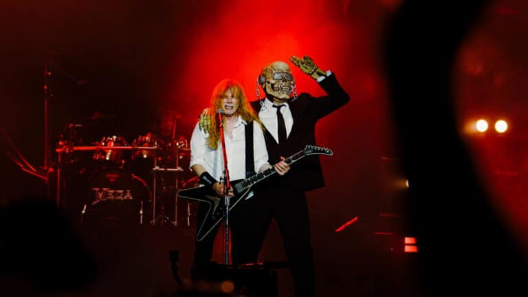 Полуголые металлисты захватили Алматы: фоторепортаж с концерта Megadeth