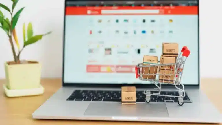 Что изменится для покупателей AliExpress, Temu и iHerb в Казахстане