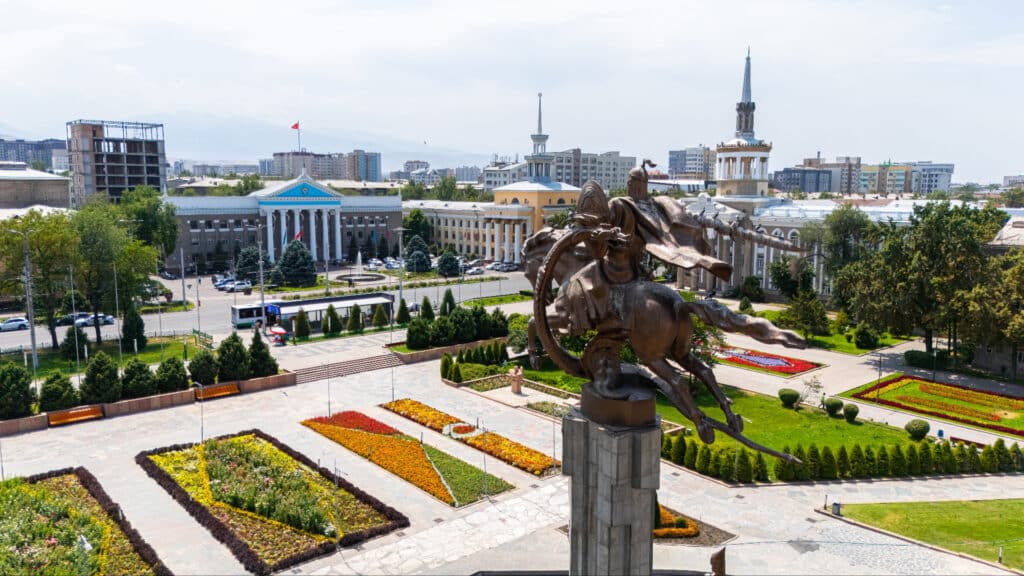 Қазақстандықтар Қырғызстаннан көбірек баспана сатып ала бастады