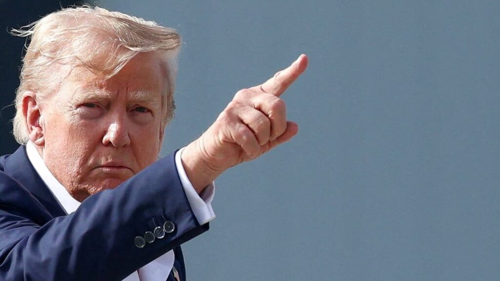 Трамп пригрозил Ирану новыми ударами и заявил, что Тегеран «заплатит цену»