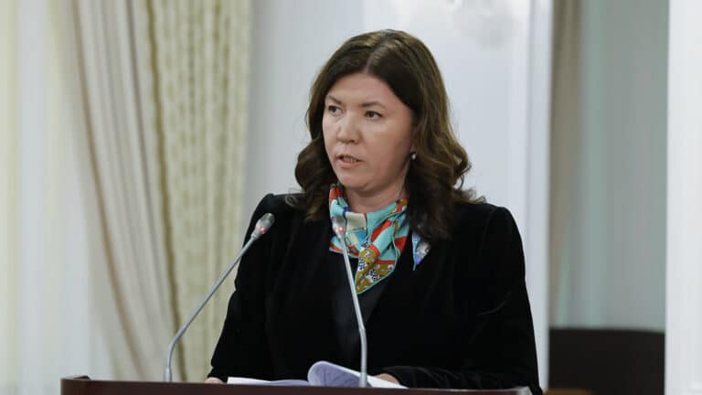 Минпросвещения назвало фейком жалобу на министра Сулейменову и готовит судебные иски