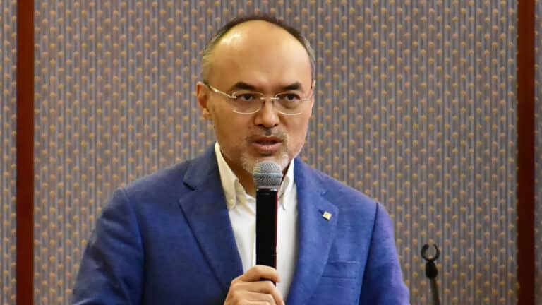 Казахстанский миллионер Мынбаев втянут в международный спор за алюминий