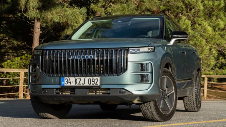 Джереми Кларксон раскритиковал Jaecoo J7, но похвалил китайский автопром