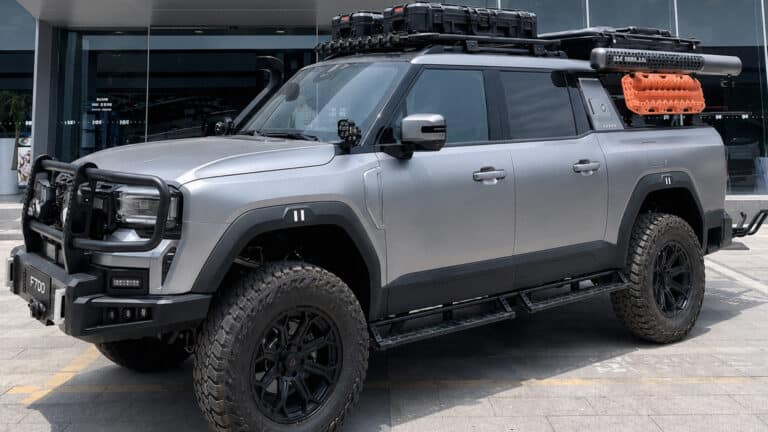 Рамный гибрид Jetour Zongheng F700 появился в автосалонах Китая