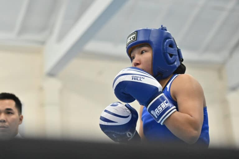 Казахстан гарантировал себе четыре медали чемпионата Азии по боксу U19 и U23