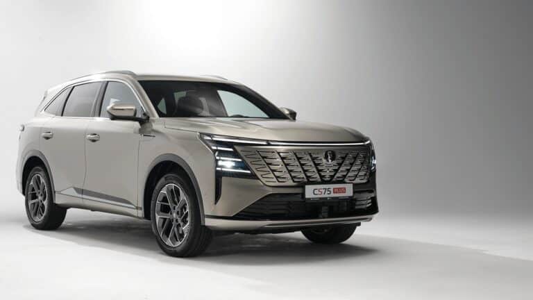 Казахстанцы поспорили о новом Changan CS75 Plus