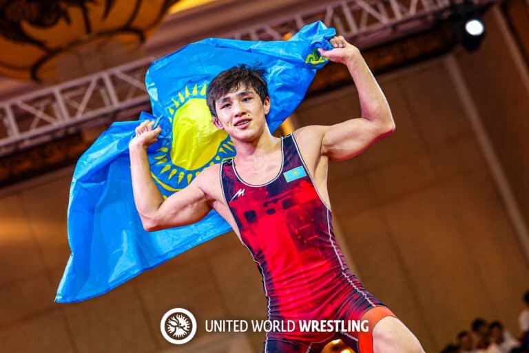 Казахстанские юниоры завоевали еще 12 медалей на чемпионате Азии по борьбе в Таиланде