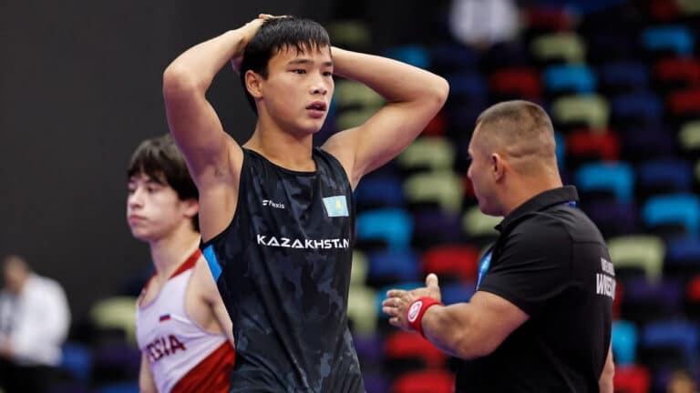 «Классик» Дияр Аманали завоевал золото чемпионата мира U17, Али Алмас добыл серебро