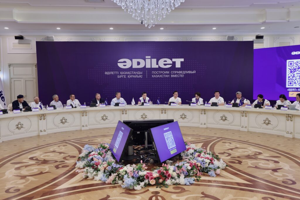 Почему программу партии «Әділет» называют одной из самых детализированных