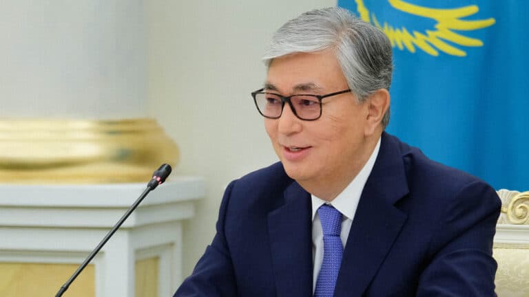 Токаев поздравил президента Руанды и премьер-министра Канады