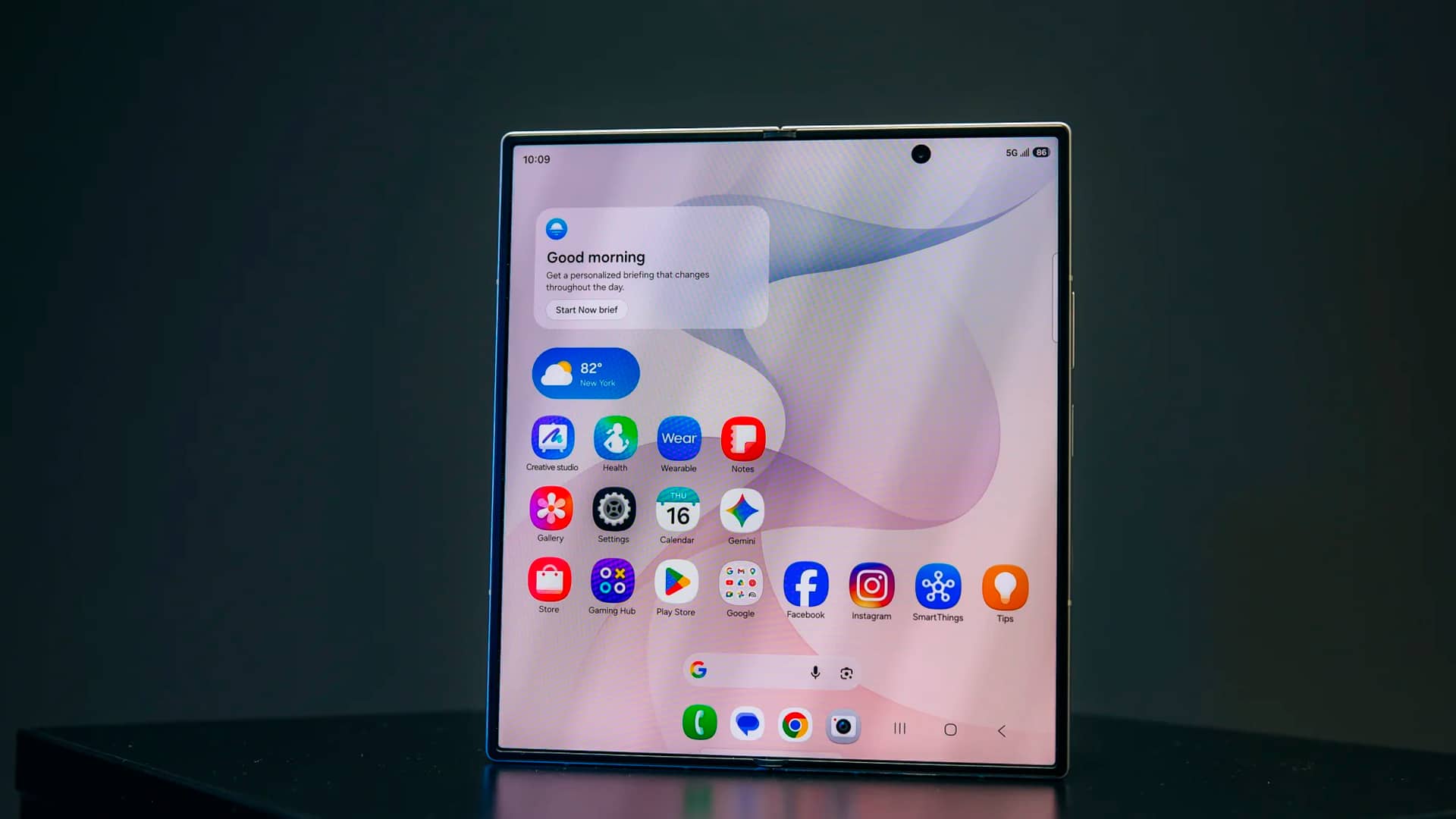 Samsung представила новые раскладушки: Galaxy Fold 8, Fold 8 Ultra и Flip 8