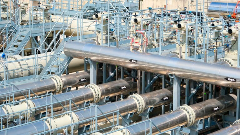 Что будет с тенге, если экспорт казахстанской нефти через КТК не восстановится