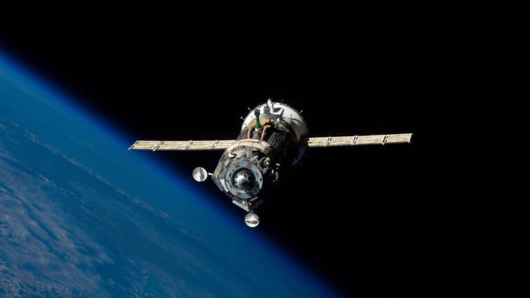 Казахстан потратит 10,4 млрд тенге на новый спутник KazSat-3R