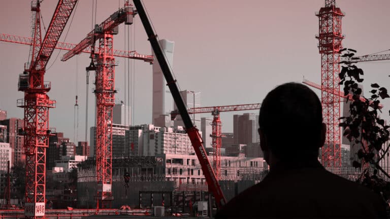 China’s economic growth slows despite strong exports