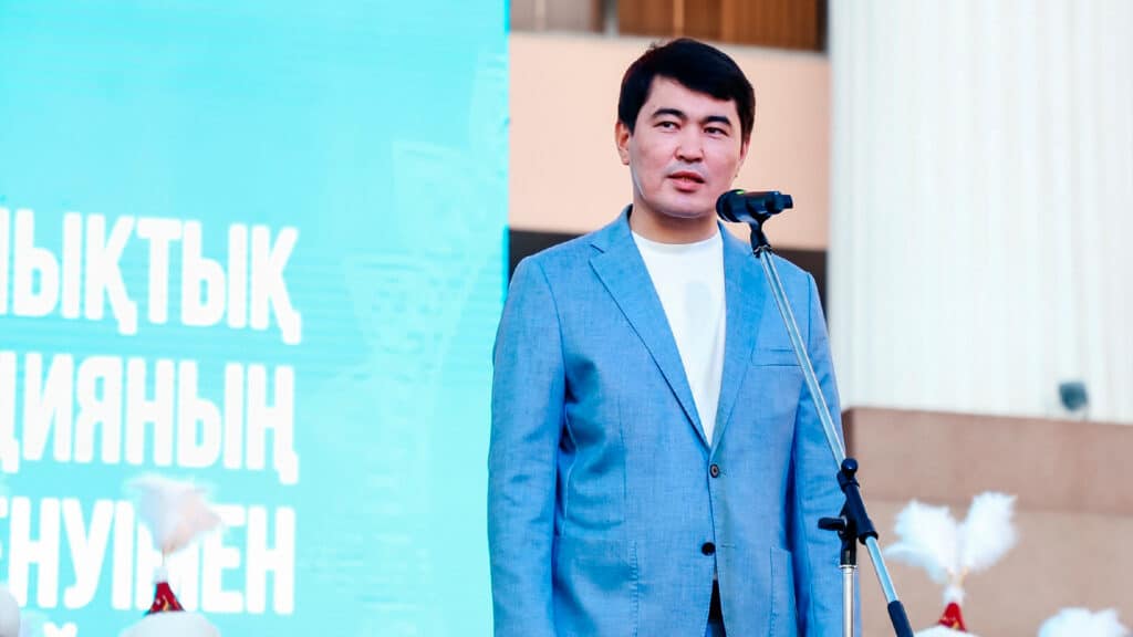 Кто претендовал на пост акима Атырауской области вместе с Болатом Акчулаковым