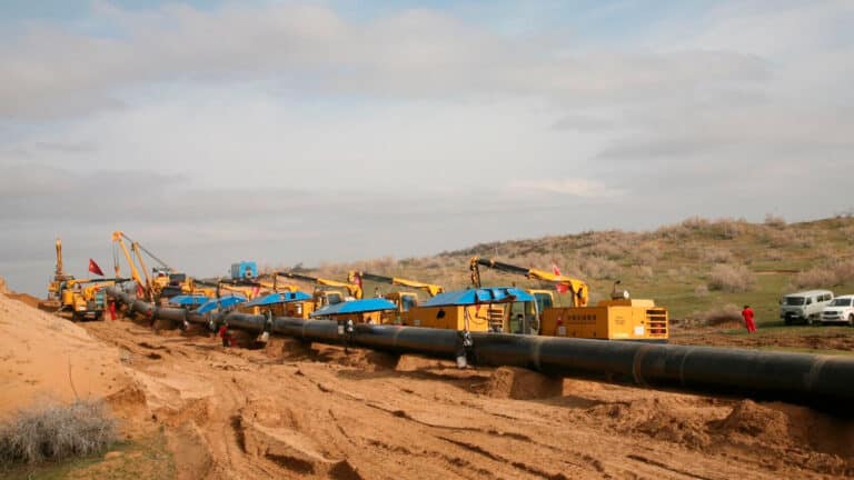 В QazaqGaz уточнили схему финансирования газопровода с участием компании из Катара