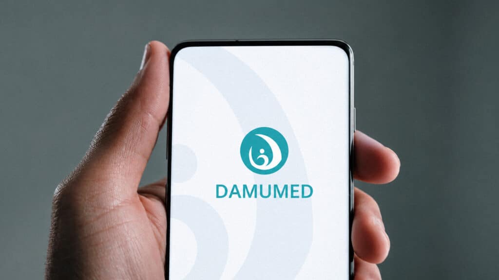 Жительнице Атырау приписали чужого ребенка в Damumed