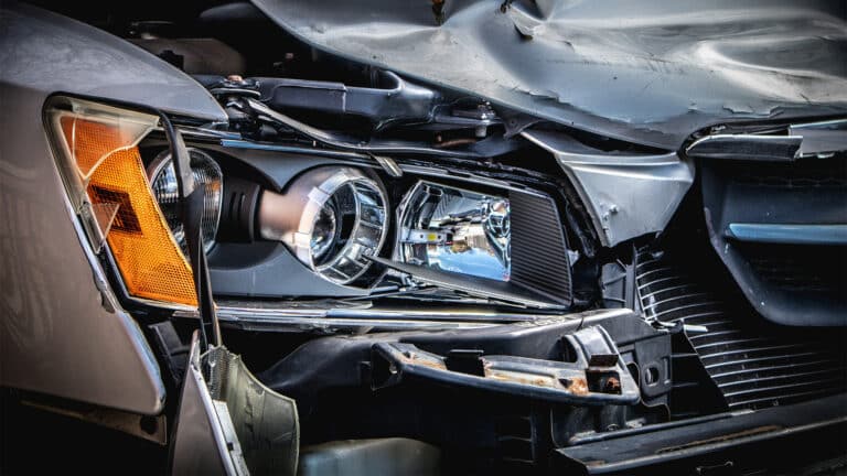 Владельцы Haval, Chery, Geely и Zeekr поспорили о надежности китайских авто