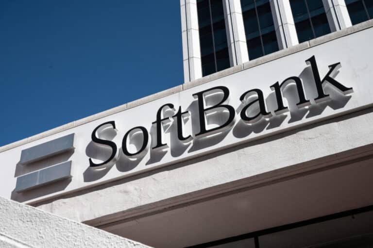 SoftBank OpenAI-дегі үлесін кепілге қойып, 10 млрд доллар қарыз алмақ
