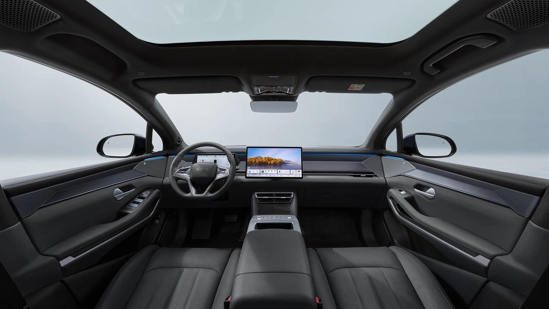 BYD Atto 8 салон, атто 8 казахстан