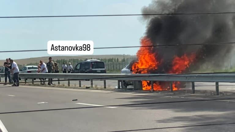 Алматы - Петропавл тасжолында көлік өртеніп 3 адам қайтыс болды