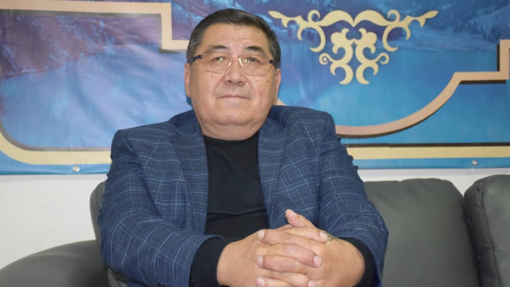 «Ұсыныстар болды»: Ермұрат Бапи партиялардың тізіміне енбеу себебін түсіндірді