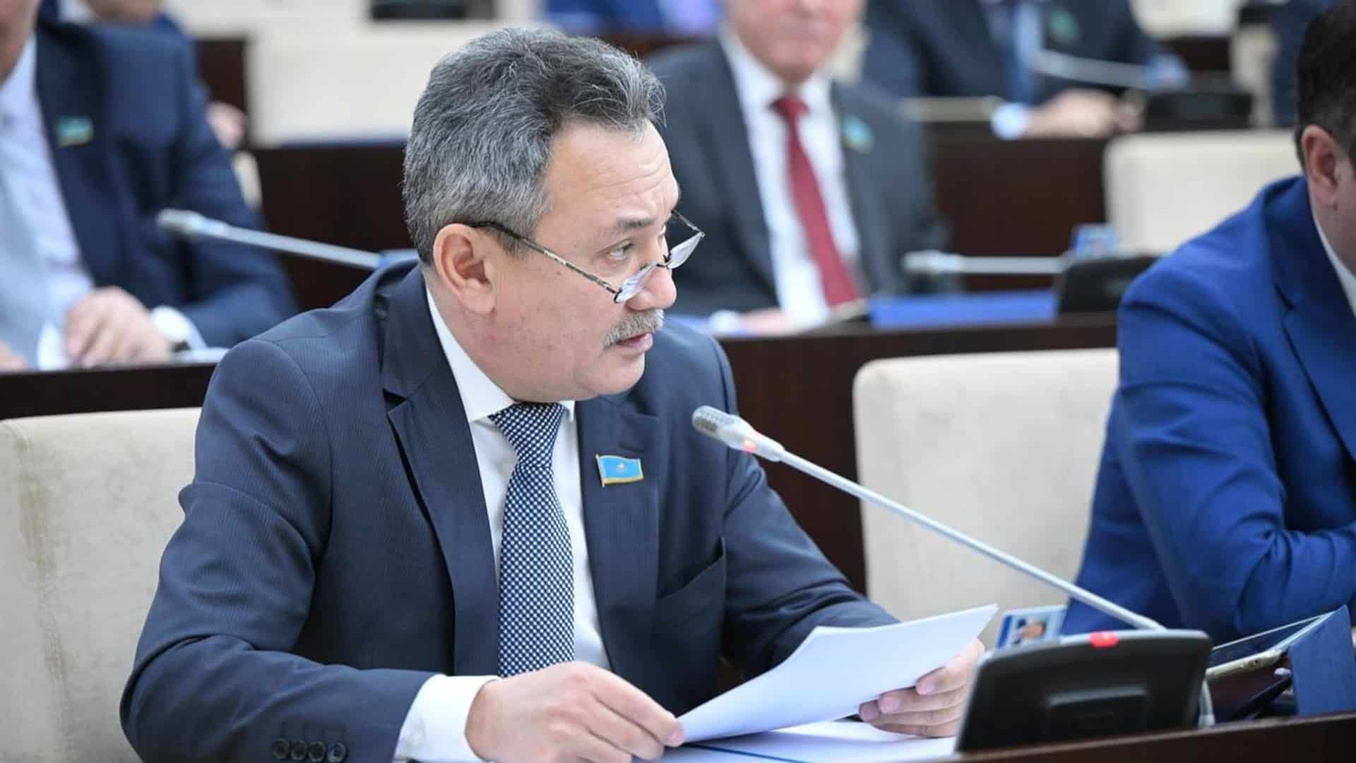экс-сенатор Ернұр Әйткенов аудан әкімі қызметіне тағайындалды