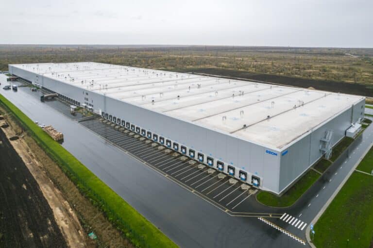 Ozon акциясы 10%-ға құлады: инвесторлар неден қорықты