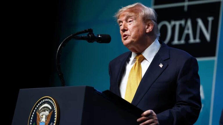 Трамп на саммите НАТО заявил о завершении перемирия с Ираном и потребовал Гренландию
